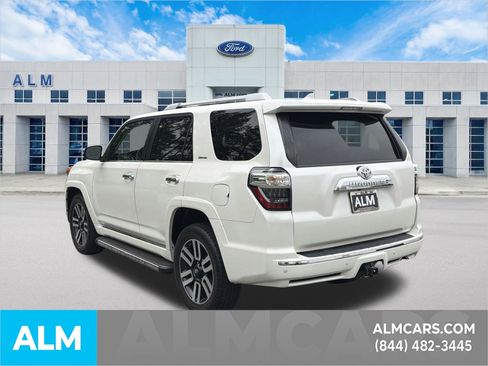 Used 2018 Toyota 4Runner Limited AWD/4WD image 8
