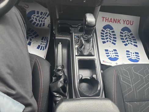 Used 2017 Toyota Tacoma TRD Off-Road w/ Tow Package (A/T) image 16