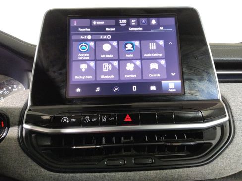 Used 2022 Jeep Compass Latitude w/ Sun and Sound Group image 25