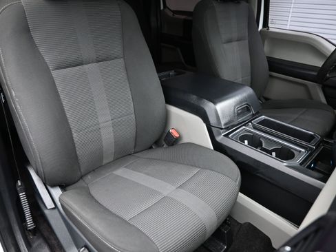 Used 2017 Ford F150 XL w/ Equipment Group 101A Mid RWD image 39