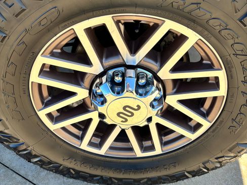 Used 2017 Ford F350 King Ranch w/ King Ranch Ultimate Package image 9