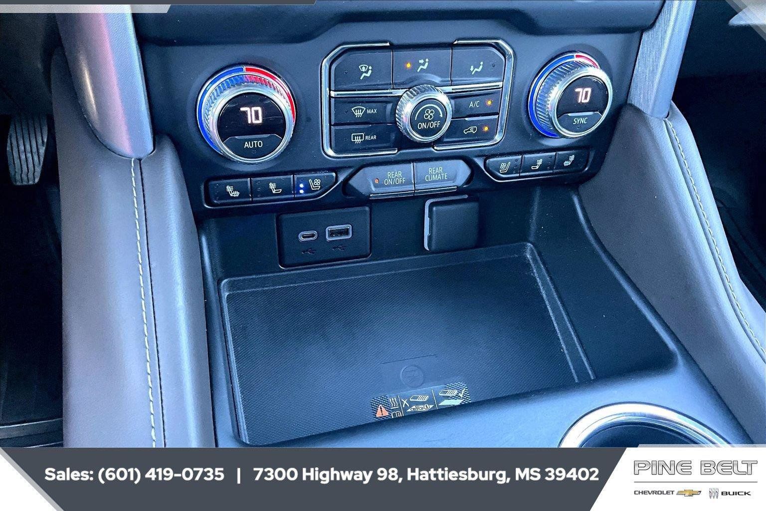 Used 2022 GMC Yukon SLT w/ SLT Luxury Package RWD image 24