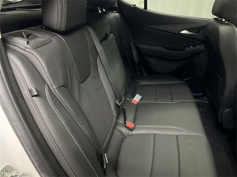 Used 2022 Buick Encore GX Essence w/ Experience Buick Package image 26