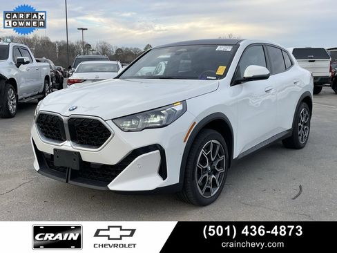 Used 2025 BMW X2 xDrive28i image 3