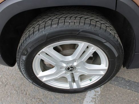 Used 2022 Mercedes-Benz GLB 250 4MATIC image 57