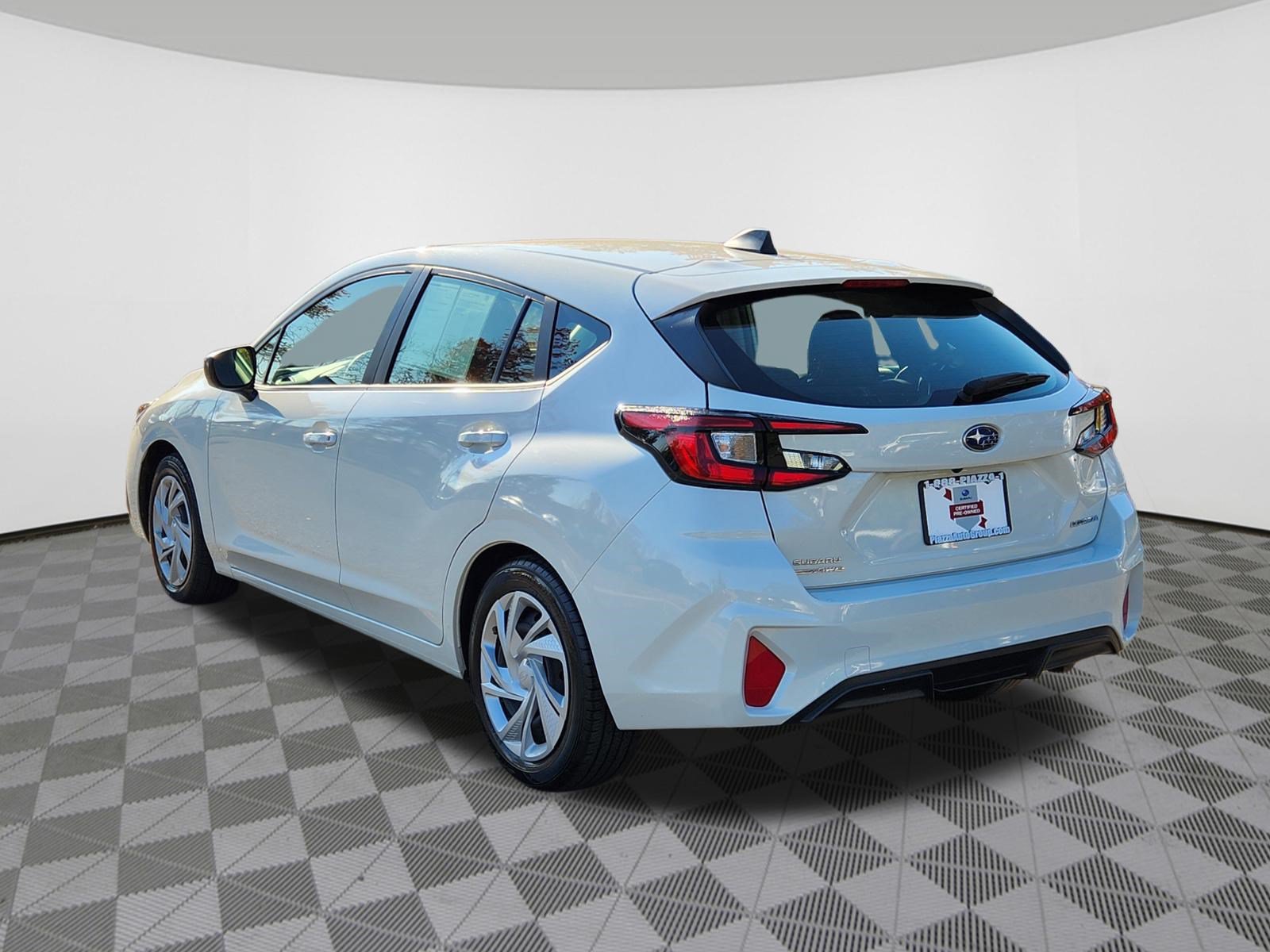 Certified 2024 Subaru Impreza 2.0i AWD/4WD image 3
