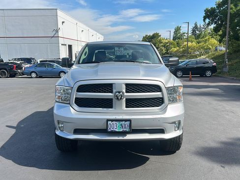 Used 2017 RAM 1500 Express w/ Express Value Package AWD/4WD image 7