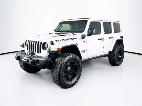 Used 2022 Jeep Wrangler Unlimited Rubicon 4xe w/ Cold Weather Group AWD/4WD image 3