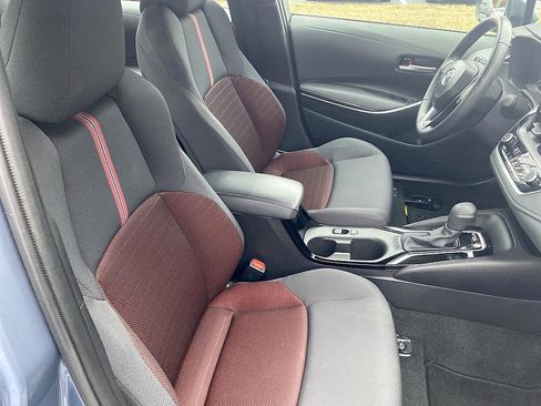 Certified 2025 Toyota Corolla SE image 20