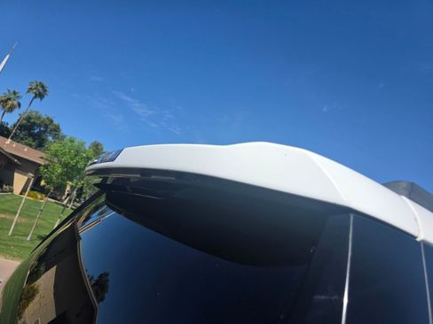 Used 2015 GMC Yukon XL Denali w/ Touring Package image 15