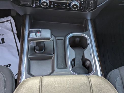 Used 2024 GMC Sierra 1500 Elevation image 20