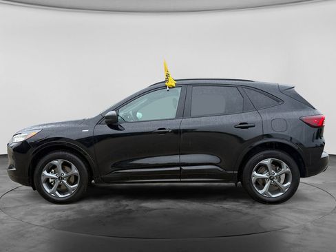 Used 2023 Ford Escape ST-Line AWD/4WD image 5