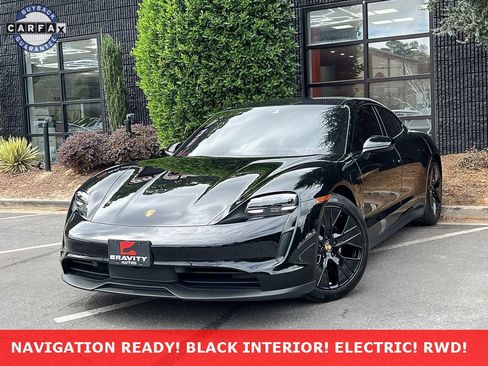 Used 2021 Porsche Taycan image 1