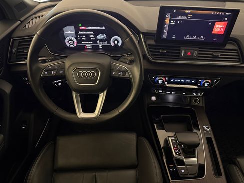 Used 2023 Audi Q5 2.0T Premium Plus w/ Premium Plus Package AWD/4WD image 31