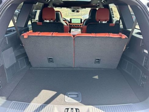 New 2026 Lincoln Aviator Reserve image 12