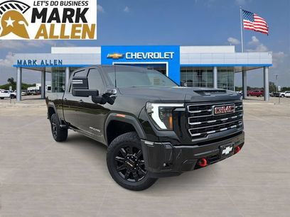 Used 2025 GMC Sierra 2500 AT4