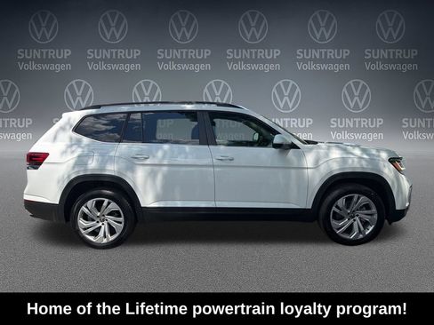 Used 2023 Volkswagen Atlas SE w/ Panoramic Sunroof Package AWD/4WD image 7