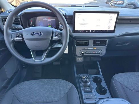 Used 2025 Ford Maverick XL w/ Equipment Group 102A image 4