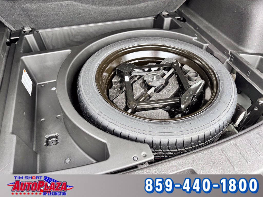Used 2025 Chevrolet Blazer LT AWD/4WD image 43