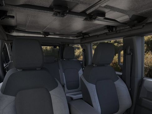 New 2026 Ford Bronco 4-Door AWD/4WD image 12