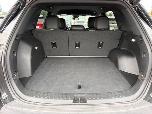 Used 2026 Chevrolet Equinox LT w/ Convenience Package II AWD/4WD image 5