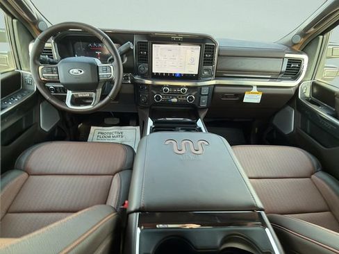 Used 2026 Ford F450 King Ranch w/ FX4 Off-Road Package AWD/4WD image 18