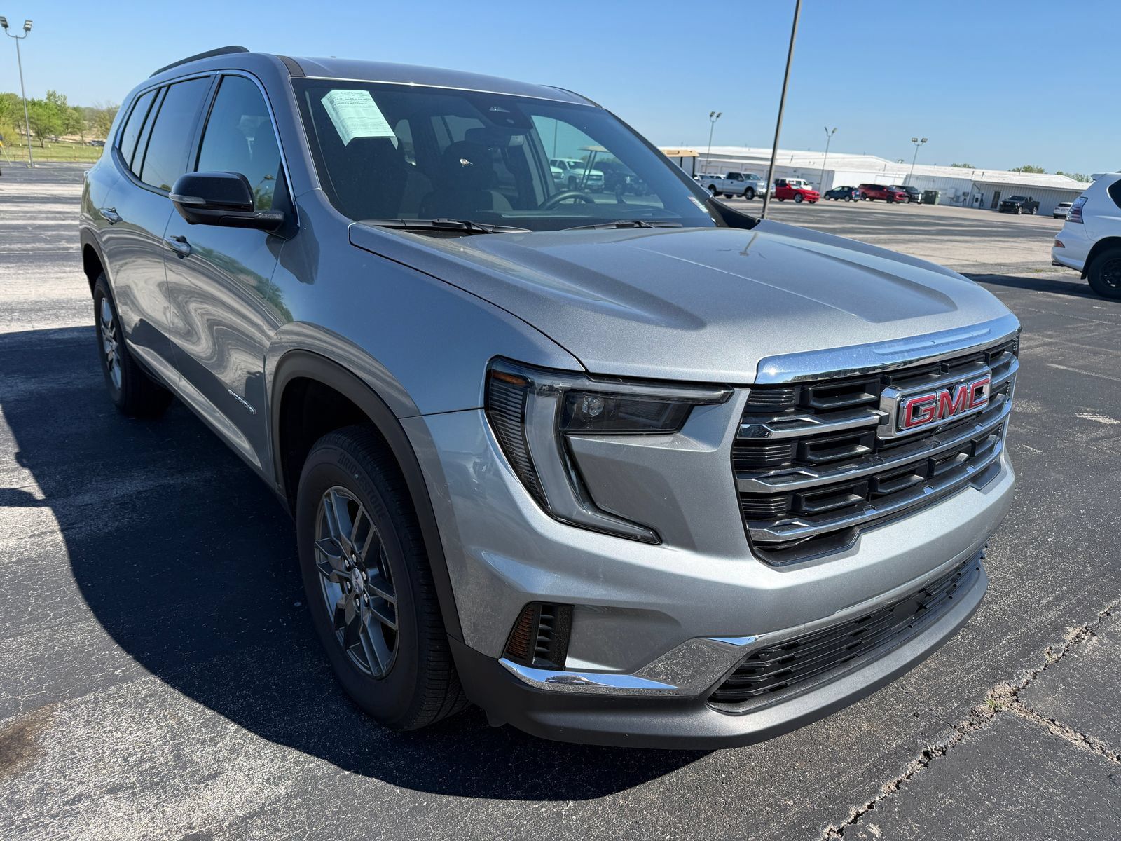 Used 2025 GMC Acadia Elevation FWD image 16
