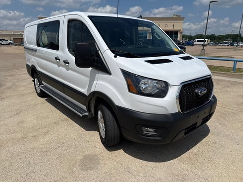 Used 2024 Ford Transit 250 Low Roof w/ Exterior Upgrade Package RWD image 17