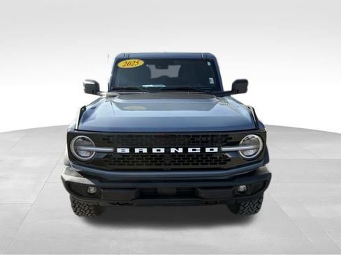 Used 2025 Ford Bronco Outer Banks AWD/4WD image 7