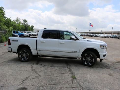 Used 2024 RAM 1500 Limited image 6