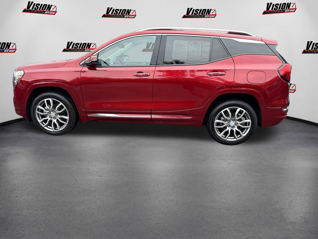 Used 2023 GMC Terrain Denali w/ LPO, Floor Liner Package AWD/4WD image 8