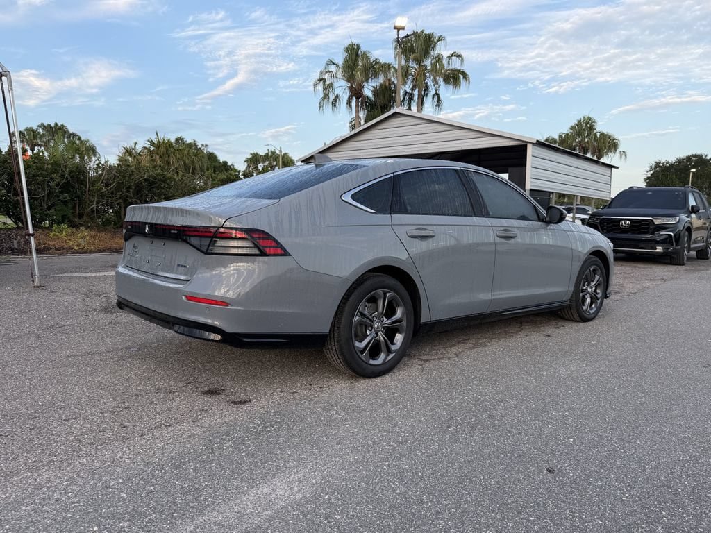 Used 2026 Honda Accord EX-L image 5