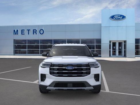 New 2026 Ford Explorer Active image 7