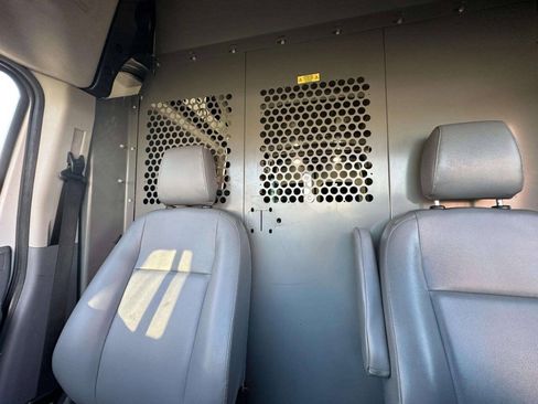 Used 2017 Ford Transit 250 148 High Roof RWD image 29