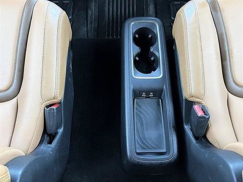 Used 2025 Nissan Armada SL w/ Captain's Chari Seat Package RWD image 43