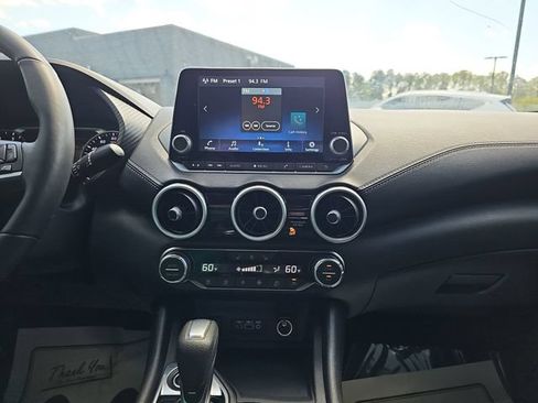 Used 2025 Nissan Sentra SV w/ All-Weather Package FWD image 25