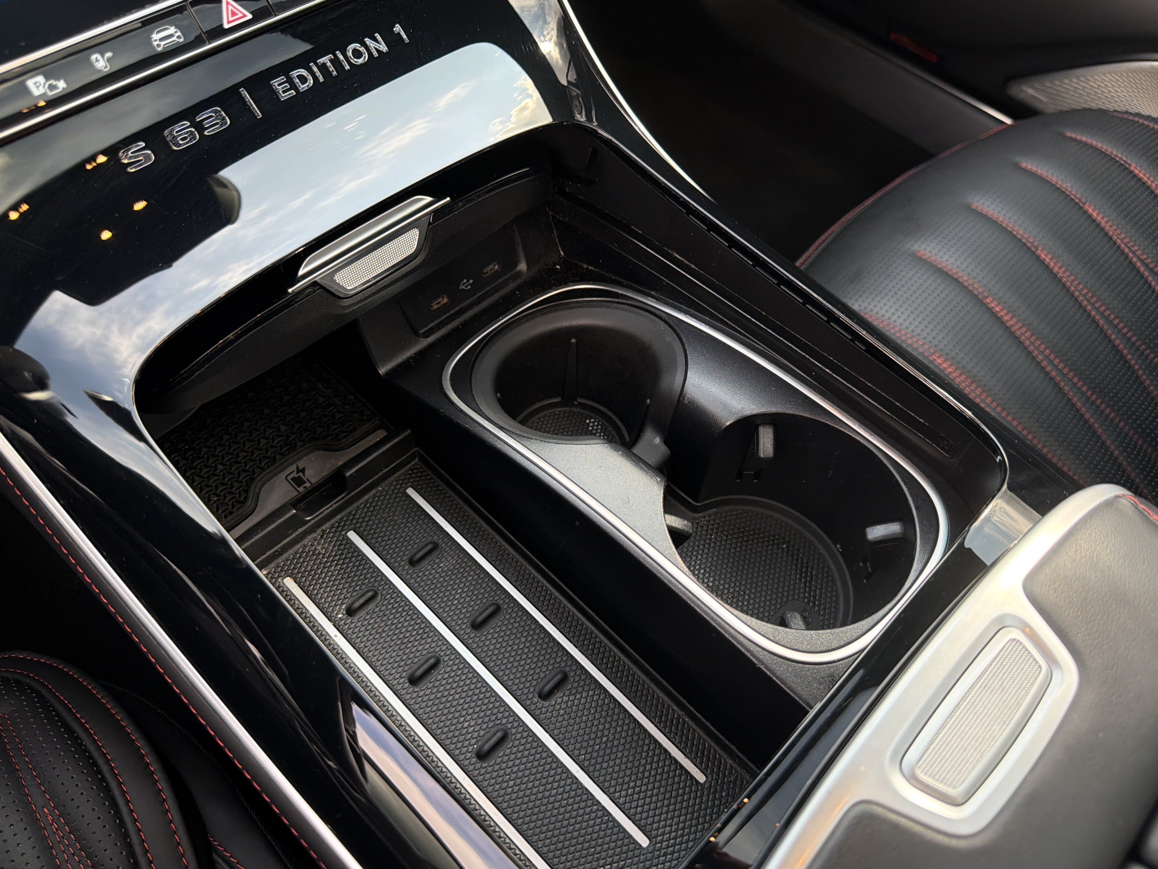 Used 2024 Mercedes-Benz S 63 AMG S w/ Rear Seat Package image 42