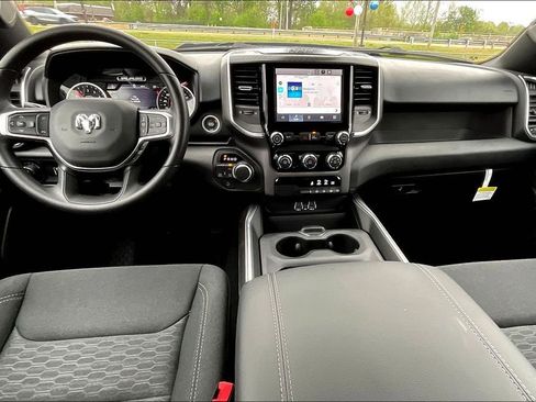 New 2026 RAM 1500 Express image 5