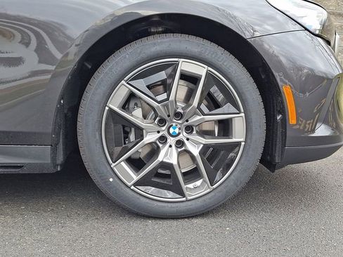 New 2026 BMW 530i xDrive w/ Premium Package AWD/4WD image 8