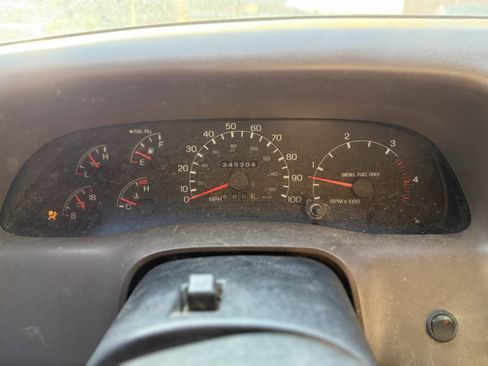 Used 1999 Ford F350 XL image 18