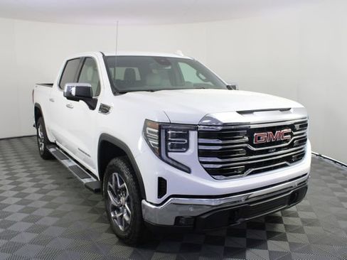 New 2026 GMC Sierra 1500 SLT image 28