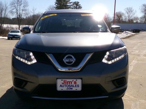 Used 2015 Nissan Rogue S image 9