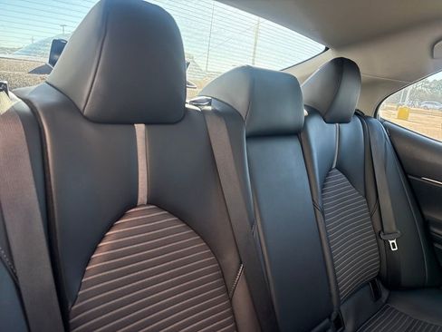 Used 2023 Toyota Camry SE image 25