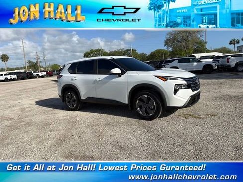 Used 2026 Nissan Rogue SV image 16