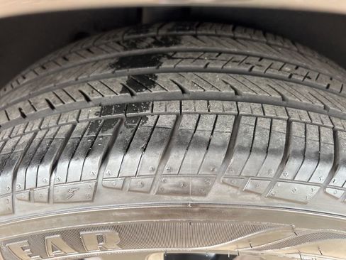 Used 2024 Buick Envista Sport Touring w/ Convenience I Package image 11