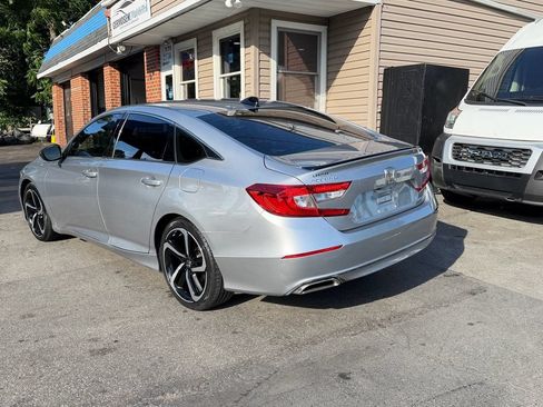 Used 2021 Honda Accord Sport image 3
