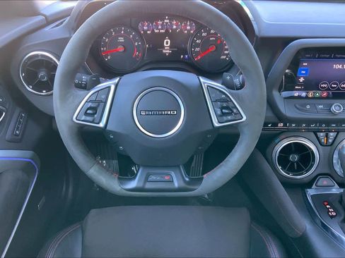 Used 2022 Chevrolet Camaro ZL1 image 5