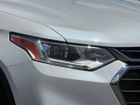 Used 2019 Chevrolet Traverse LT FWD image 10