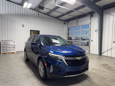 Used 2023 Chevrolet Equinox LT image 27