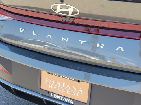New 2026 Hyundai Elantra SEL Sport FWD image 28